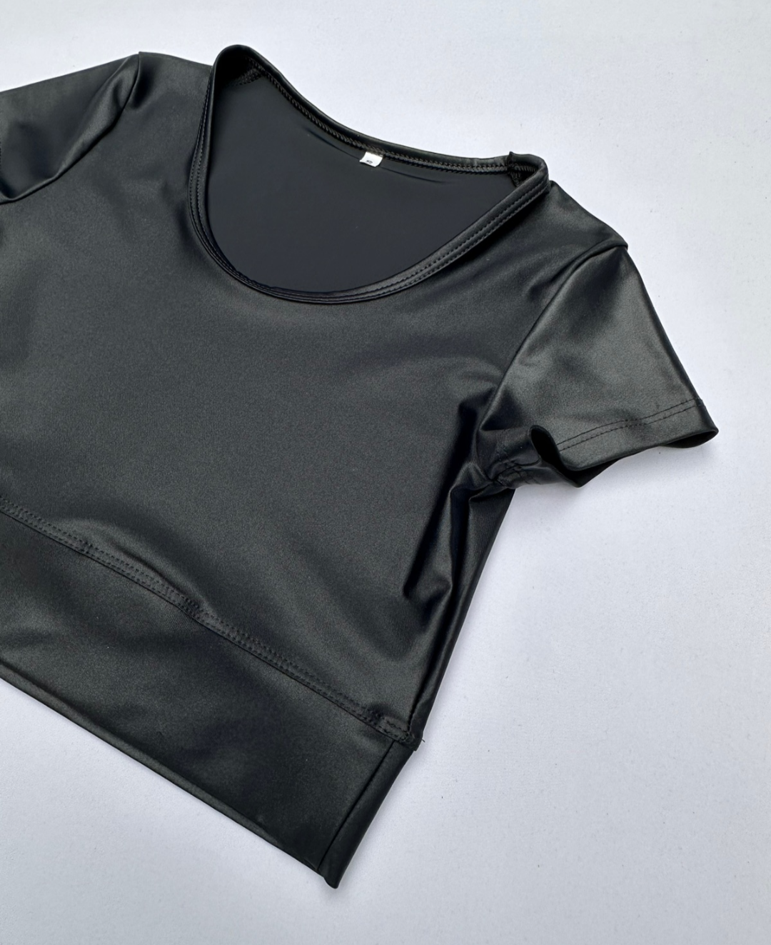 CROP TOP NIGHT FEST / LINEA FEST - Imagen 2